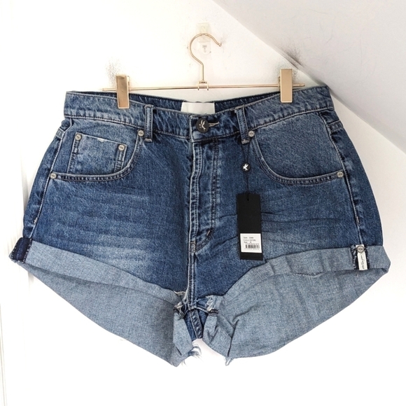 ONE TEASPOON Mid Waist Bandit Slim Fit Twisted Cuff Denim Short NEW Size 29 - Picture 1 of 12